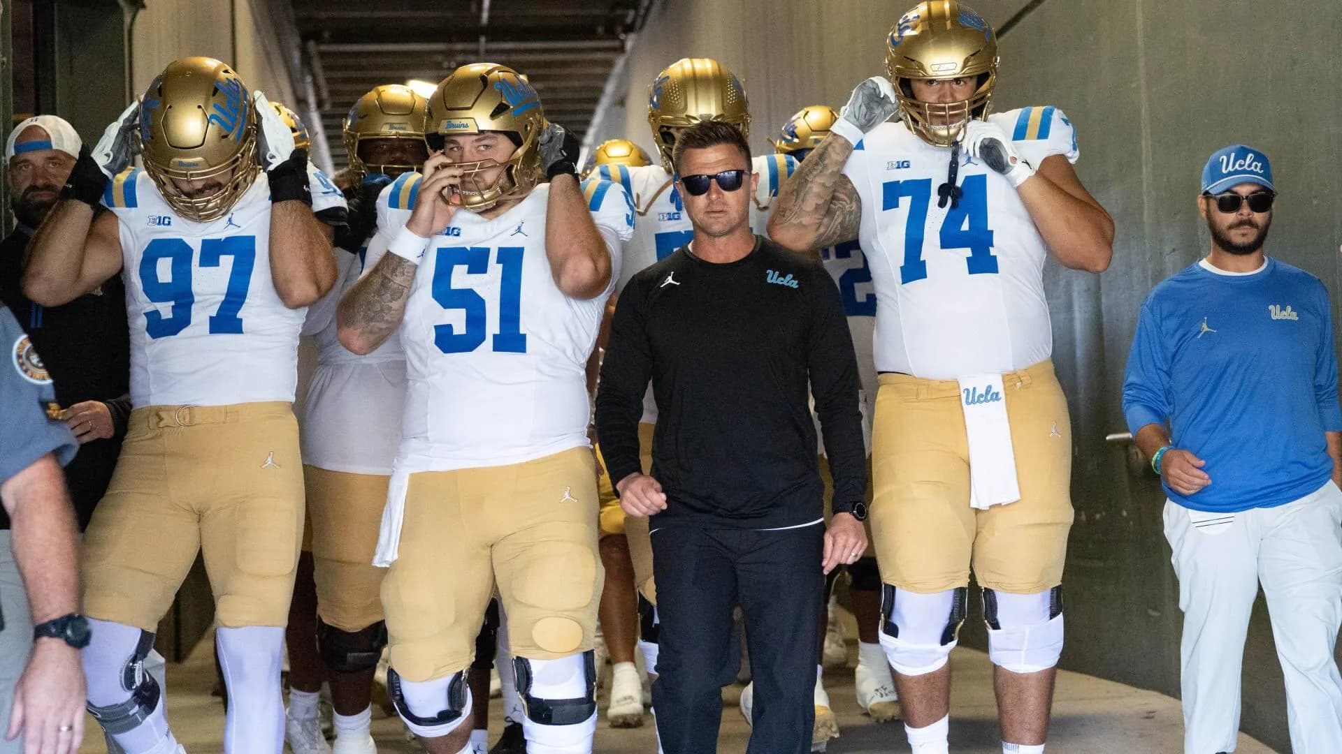 Big Ten Power Rankings, Week 7: UCLA on top for now, ahead of Ohio State vs. Indiana clash