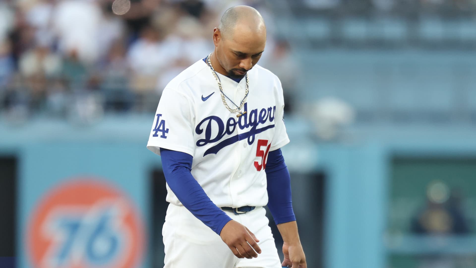 Dodgers on the brink: Facing NLCS sweep vs. Brewers, a baseball dynasty could go out with a whimper