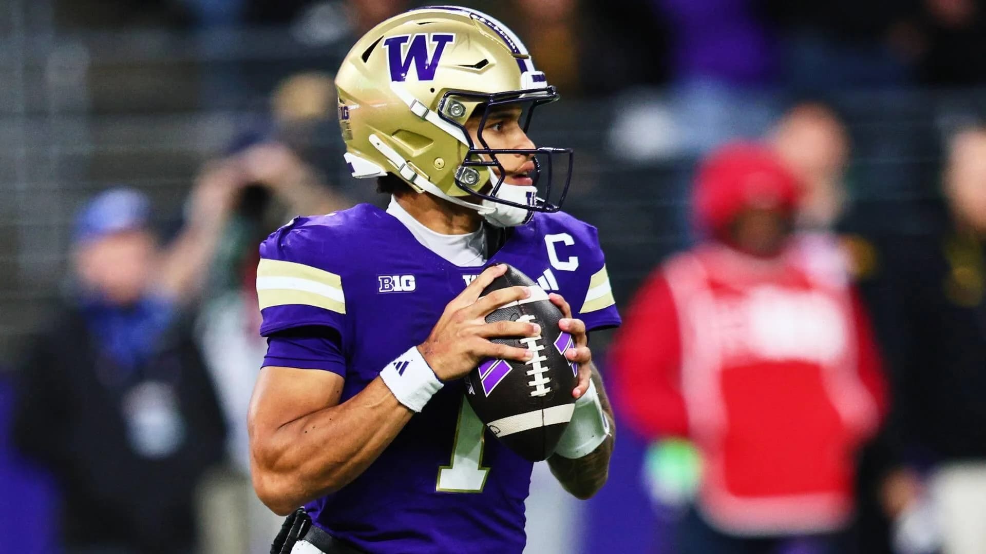 Washington QB Demond Williams Jr. to miss game vs. Purdue with rib injury
