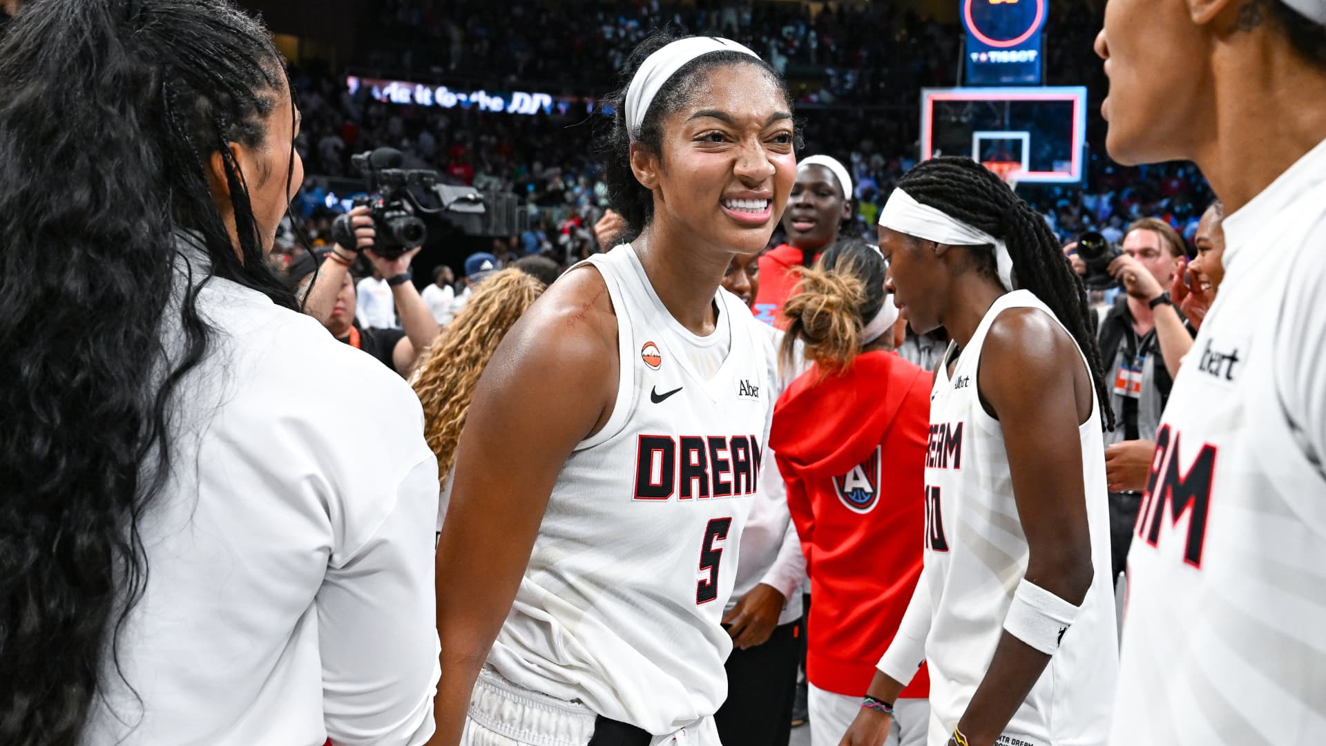 Dream pairing: How Angel Reese and her new team brought out the best in each other to reach the WNBA Finals