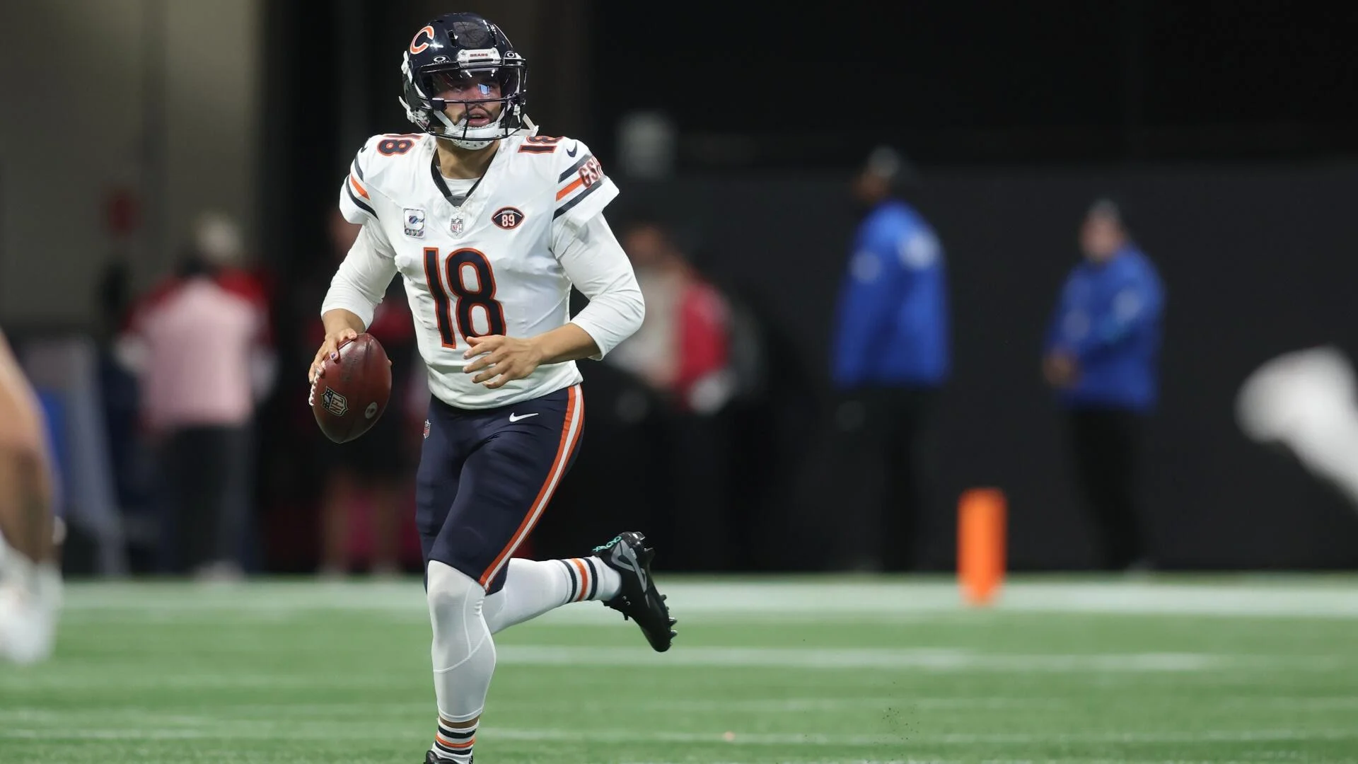 'Thursday Night Football' prediction, odds, time: Bears vs. Patriots picks by expert on 19-9 run