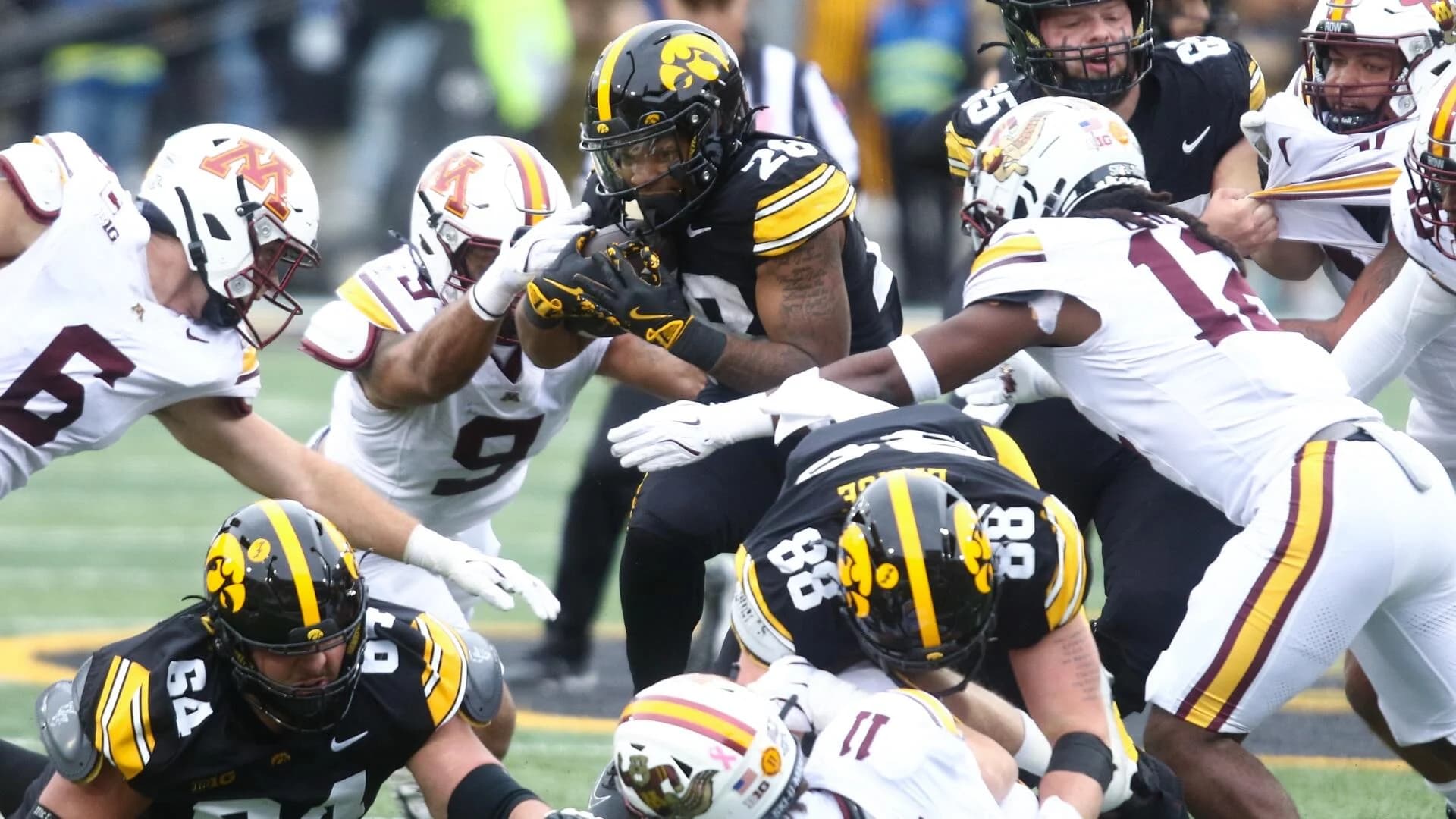 College football schedule 2026: What to watch in Week 8, TV channels, streaming, Saturday kickoff times