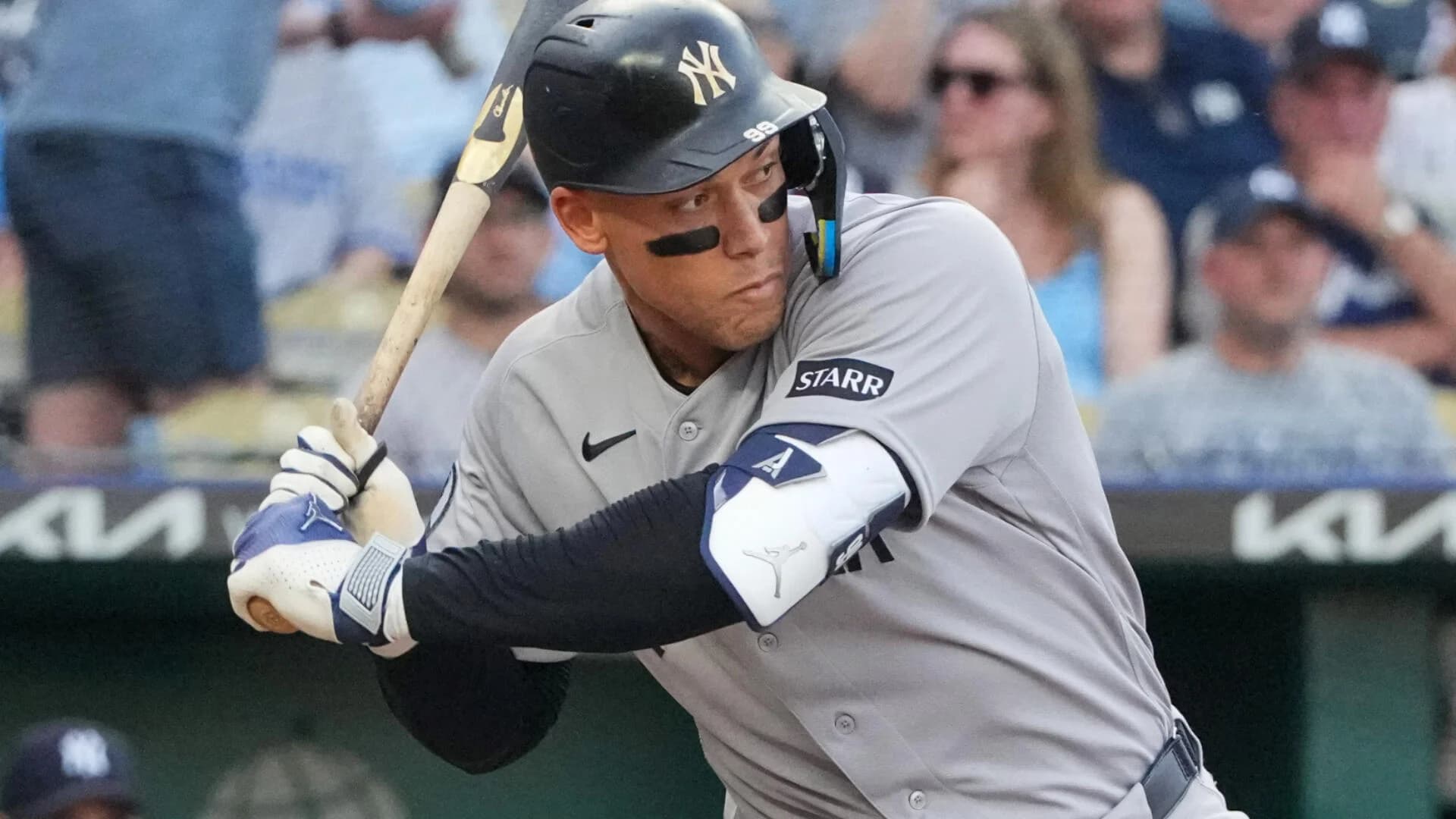 Early 2027 Fantasy Baseball Rankings: Top 30 in the outfield anticipates rebound season for substandard studs