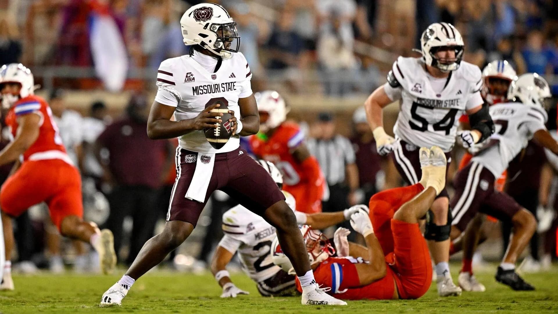 Sam Houston vs. Missouri State prediction, odds, time: Week 9 Tuesday college football picks from proven model