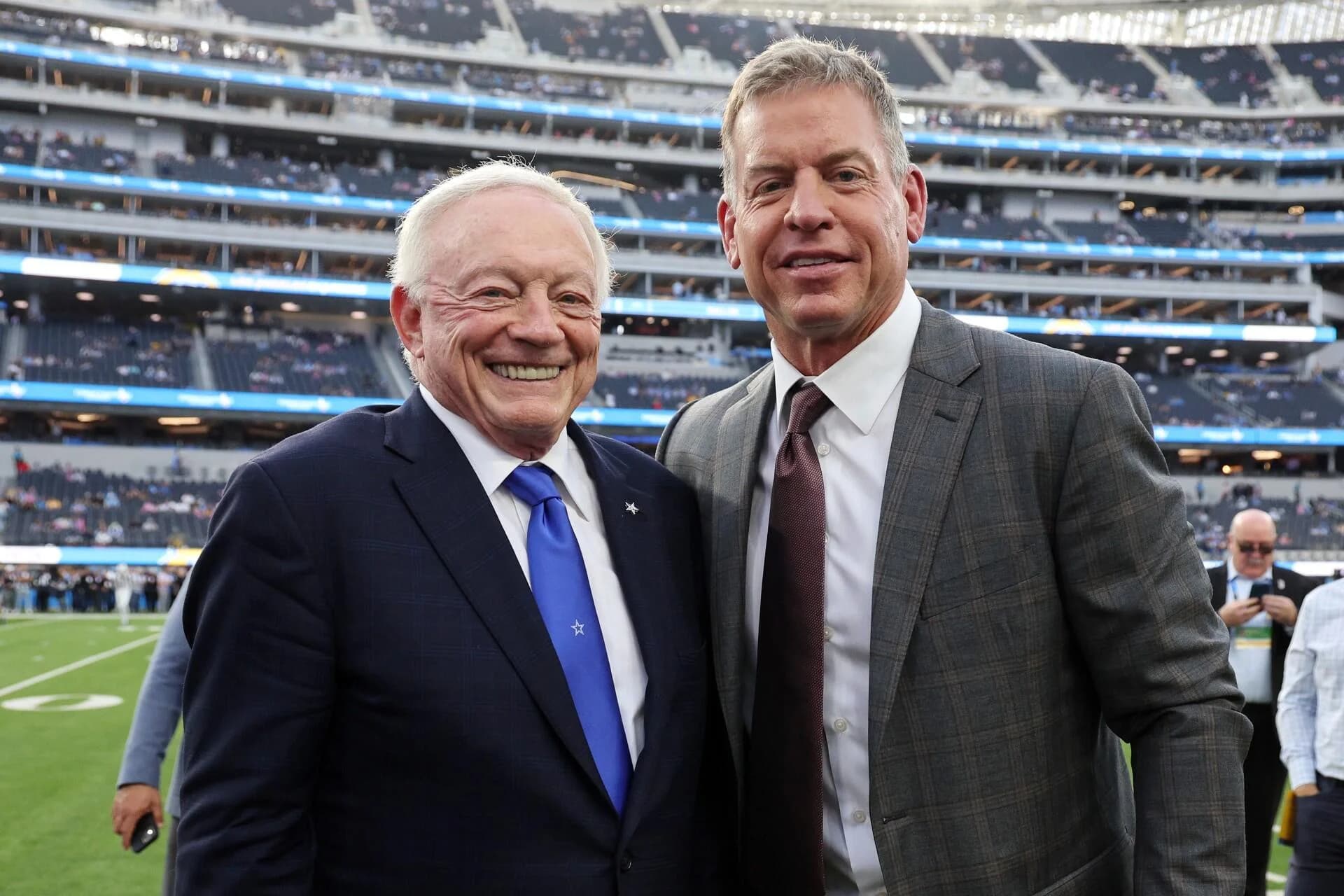 Jerry Jones on a possible role for Troy Aikman with the Cowboys: 'Don't rule it out'