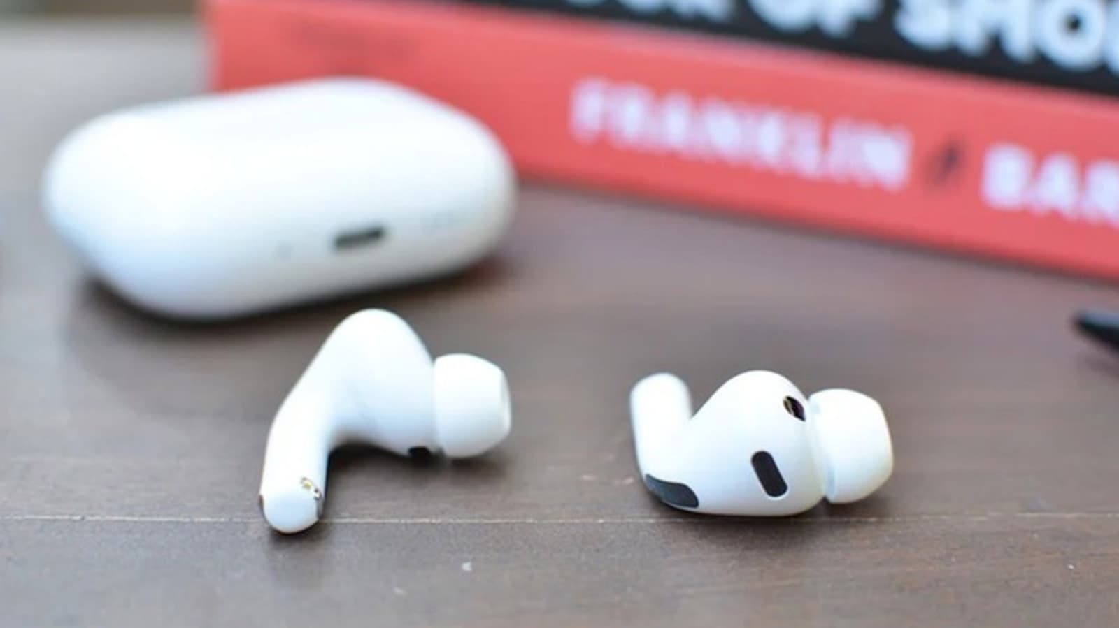 Apple appears to have leaked its camera-equipped AirPods