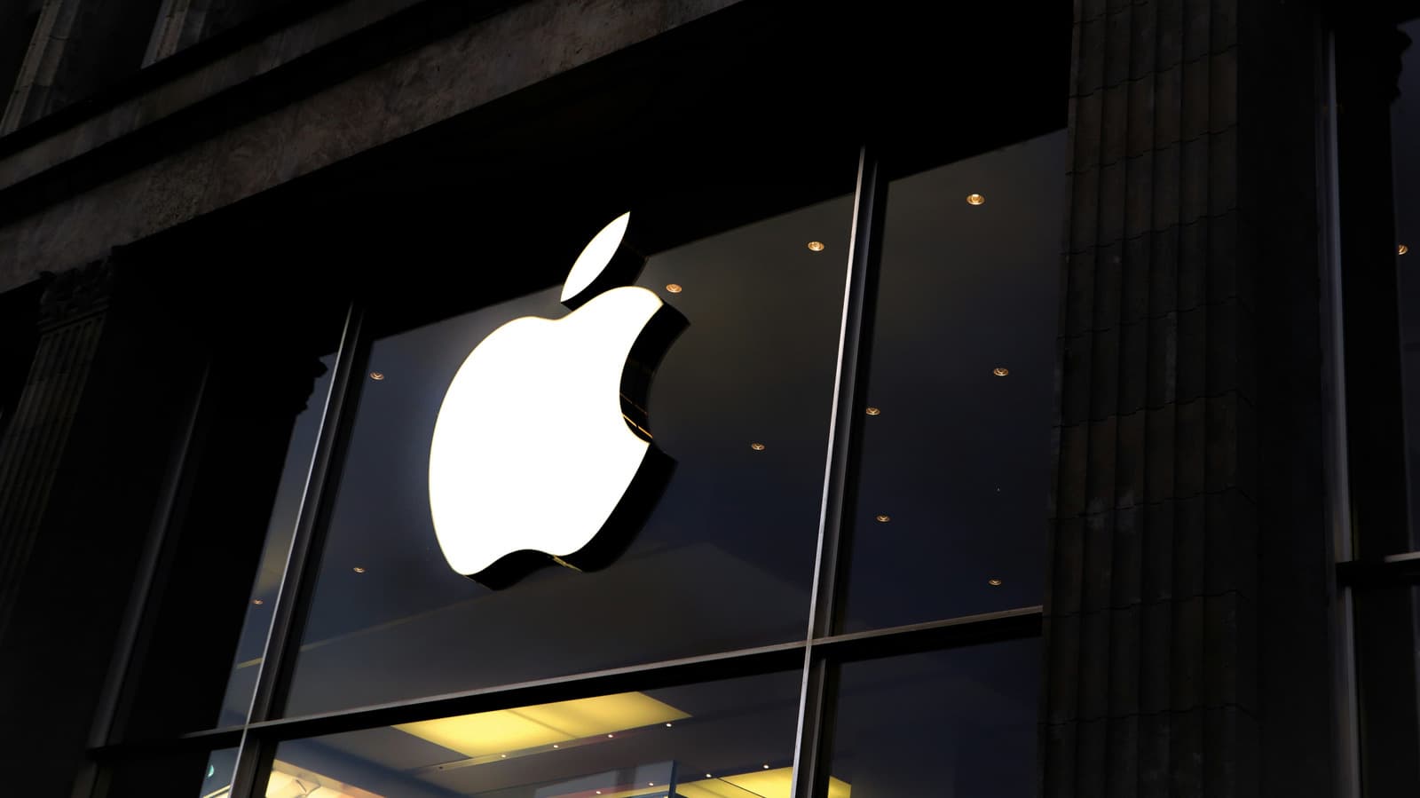 Apple is reportedly shopping for AI chip companies