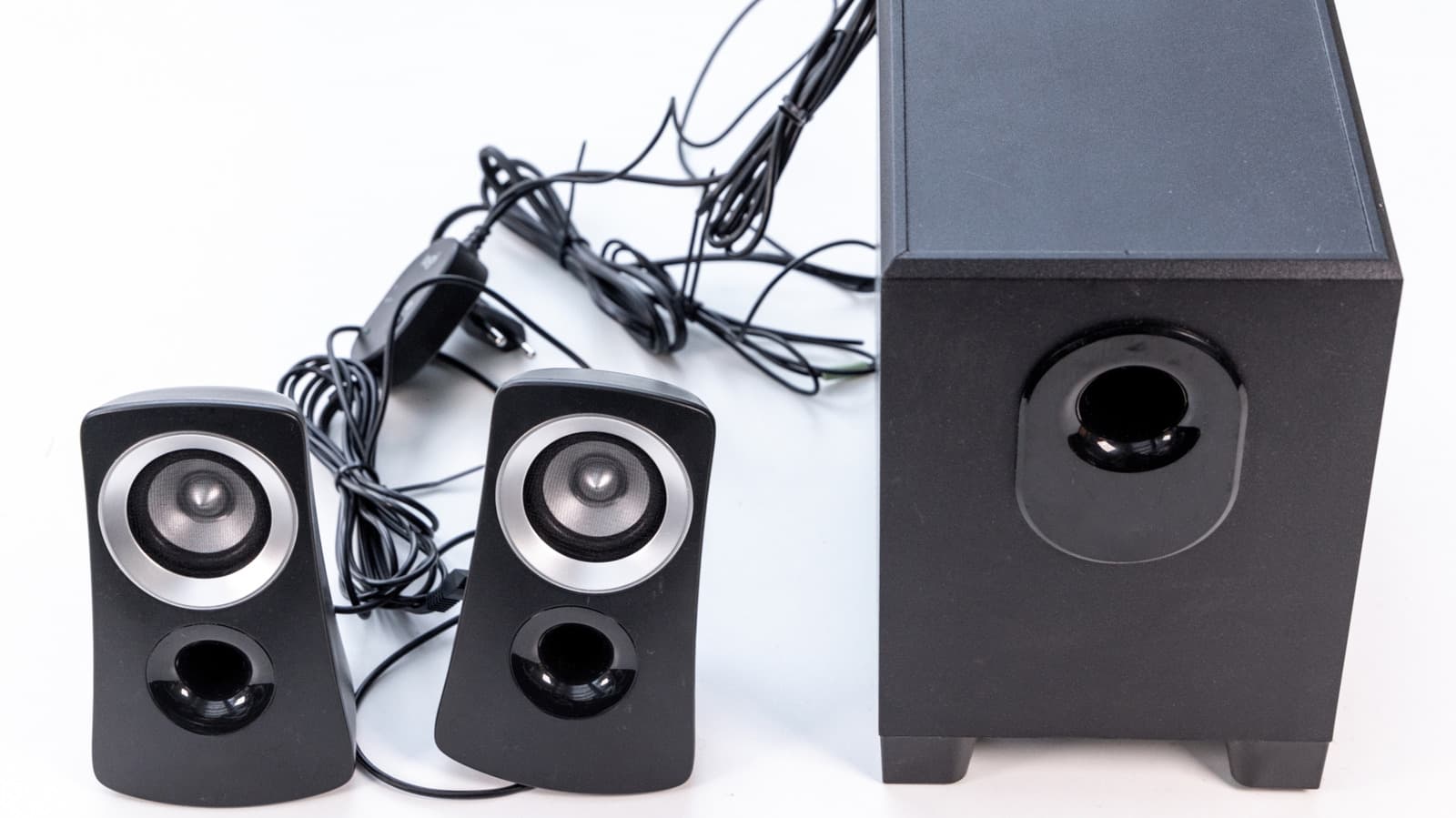 Don't throw away your old speakers — Use them for your TV instead