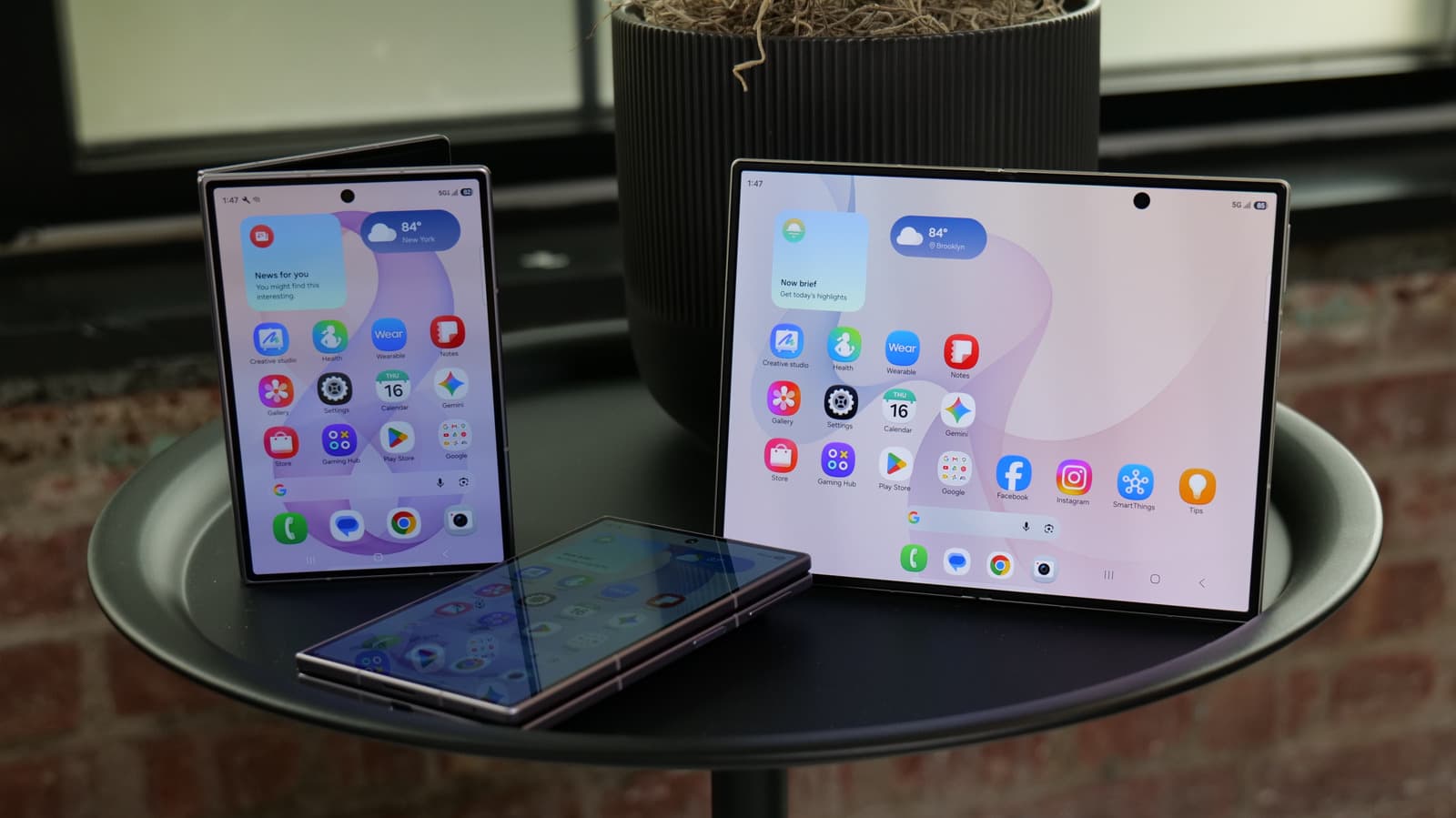 Samsung's Galaxy Z Fold 8 has a new wider design