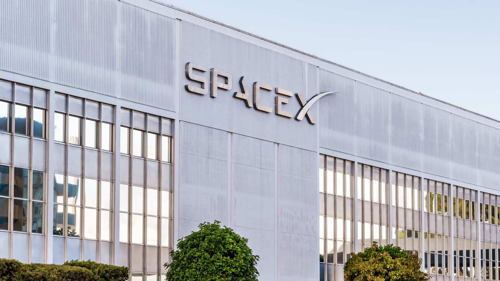 SpaceXAI says it will take a year to fully remove unpermitted gas turbines from its Mississippi data center